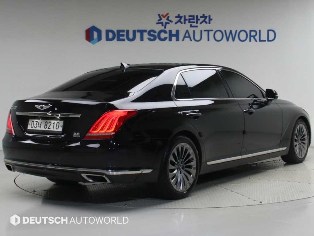 제네시스 EQ900 3.8 GDI AWD 프리미엄 럭셔리 사진 2/20