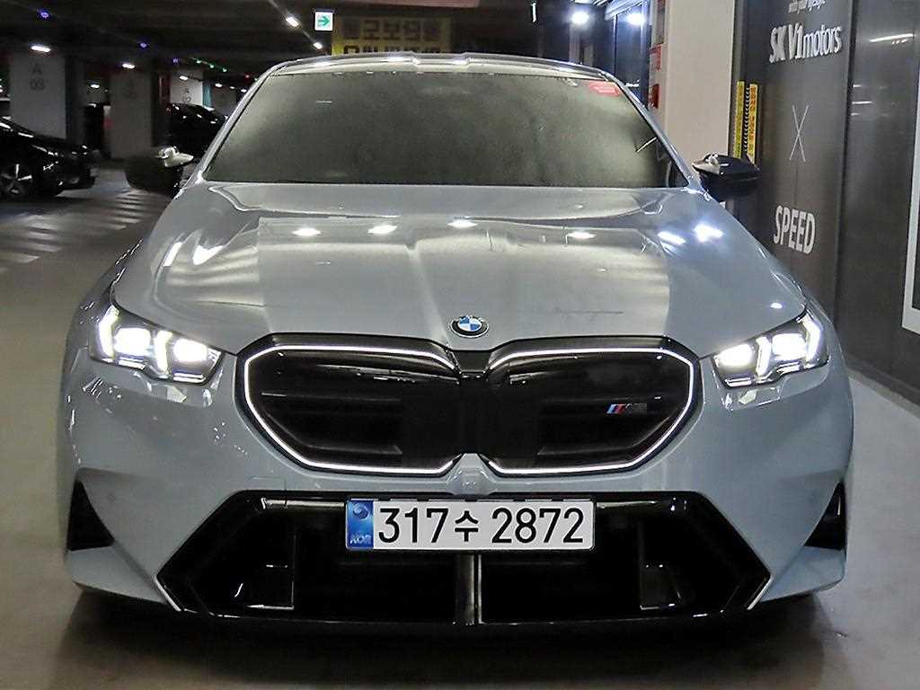 BMW 5시리즈 4.4 사진 2/20