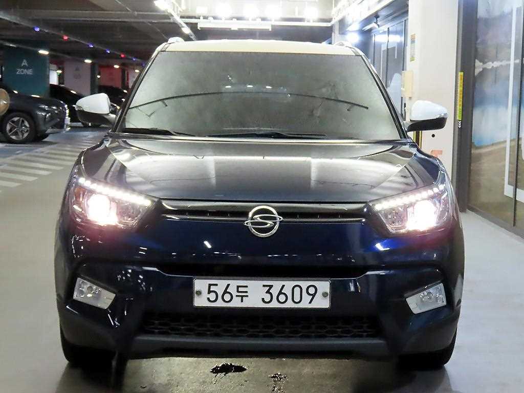 KGM 티볼리 가솔린 2WD 1.6 LX 사진 2/20