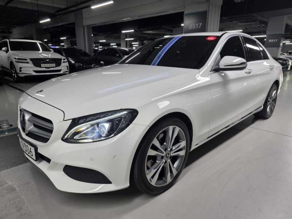 벤츠 C 클래스 C200 아방가르드 사진 2/19