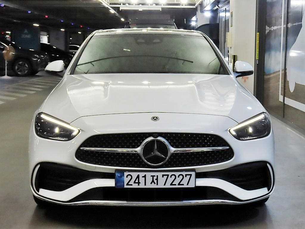 벤츠 C 클래스 C300 AMG 라인 사진 2/20