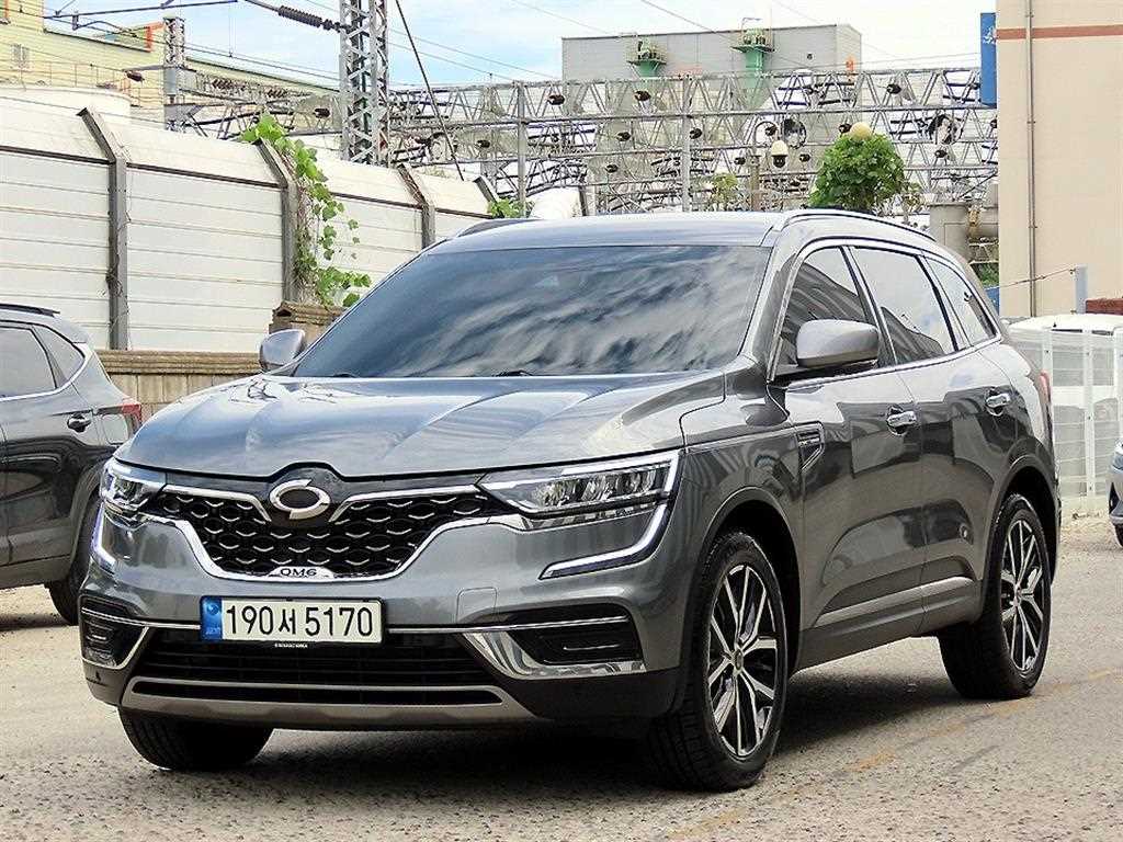 르노코리아 QM6 가솔린 2.0 GDe SE 2WD 사진 2/20
