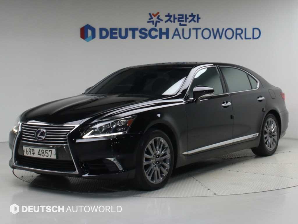 LS600hL 5인승 2014년식