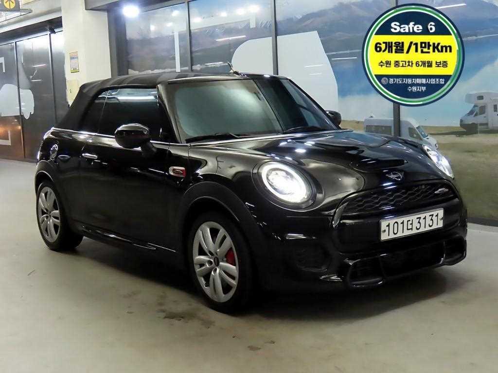컨버터블 (F57) 2.0 쿠퍼 S JCW 2020년식