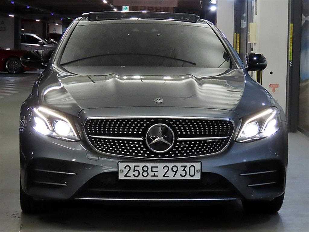 벤츠 E 클래스 E53 AMG 4MATIC+ 사진 2/20
