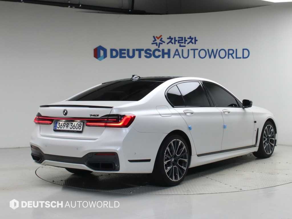 BMW 7시리즈 740i sDrive 디자인퓨어 엑셀런스 사진 2/20