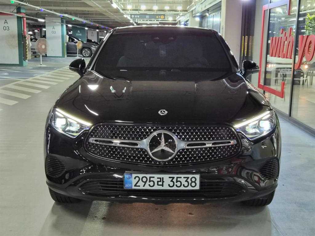 벤츠 GLC 클래스 GLC300 4MATIC 쿠페 아방가르드 사진 2/20