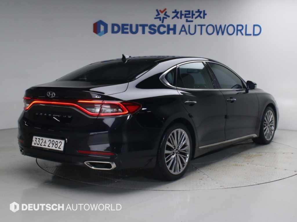 현대 그랜저 3.0 GDI 익스클루시브 스페셜 사진 2/20