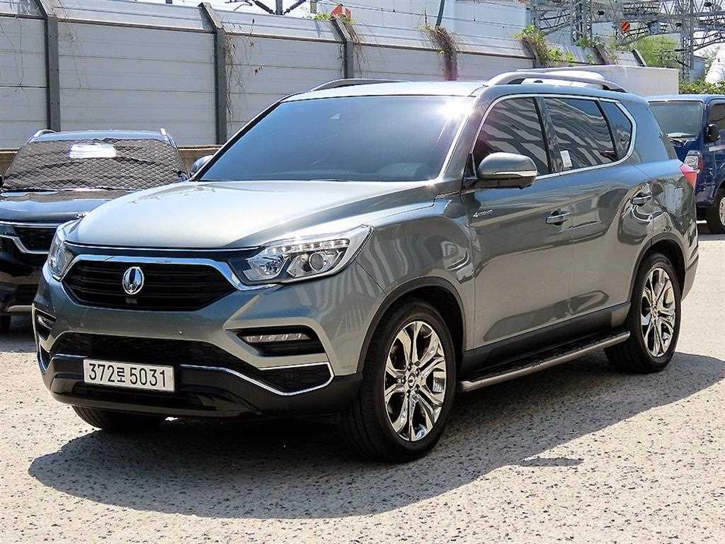 KGM 렉스턴 디젤 2.2 4WD 유라시아 에디션 사진 2/20