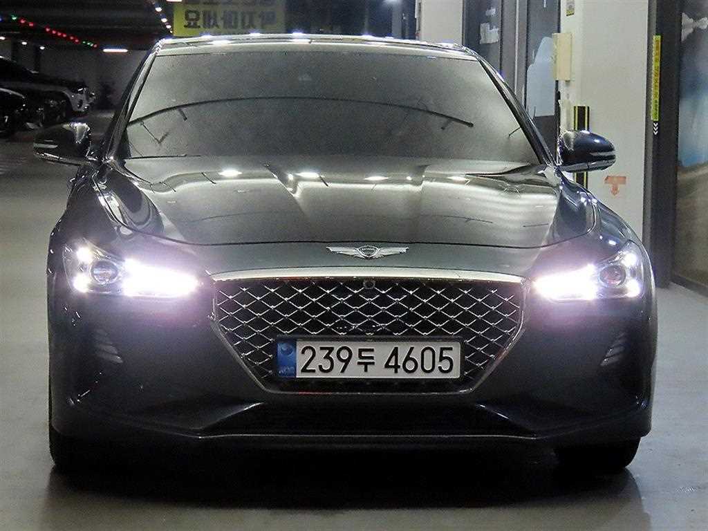 제네시스 G70 2.0T 슈프림 사진 2/20