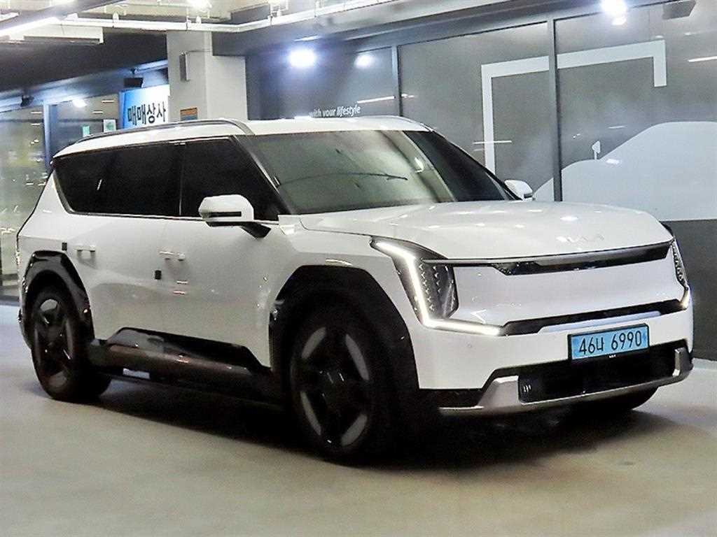 EV9 롱레인지 4WD 어스 2024년식