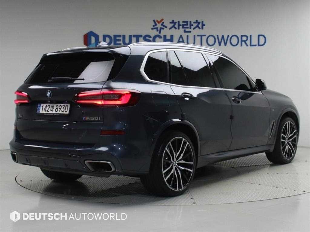 BMW X5 M50i 사진 2/20