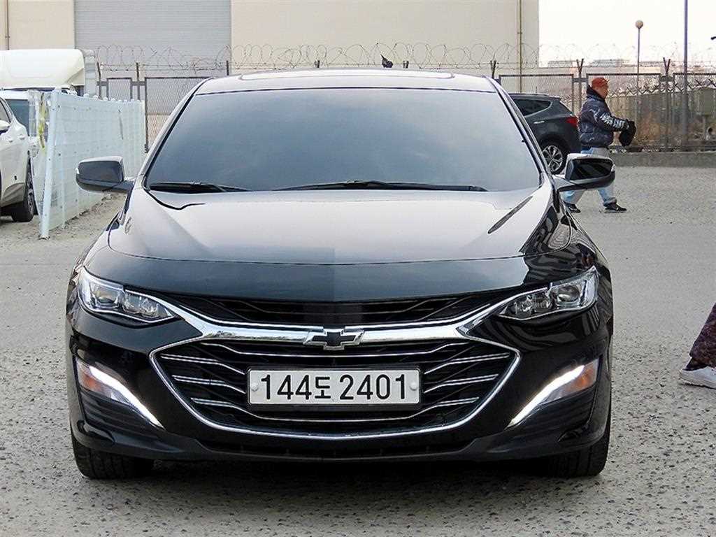 더뉴말리부 가솔린 1.3 E-터보 퍼펙트 블랙 프리미어 2019년식