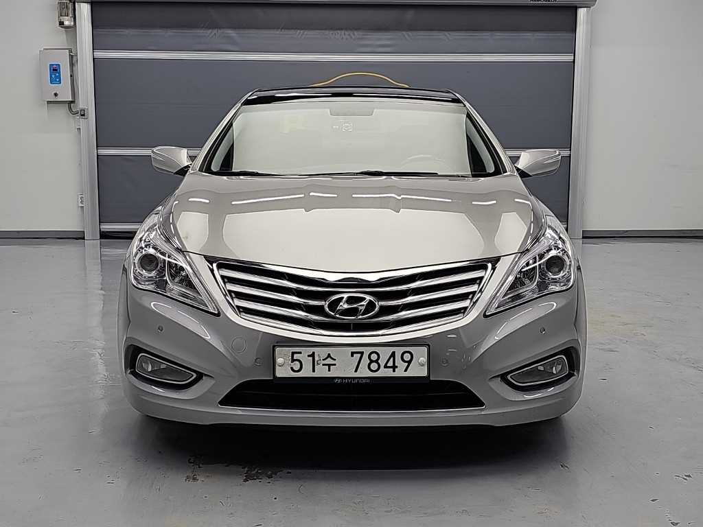 현대 그랜저 HG240 LUXURY 사진 2/20