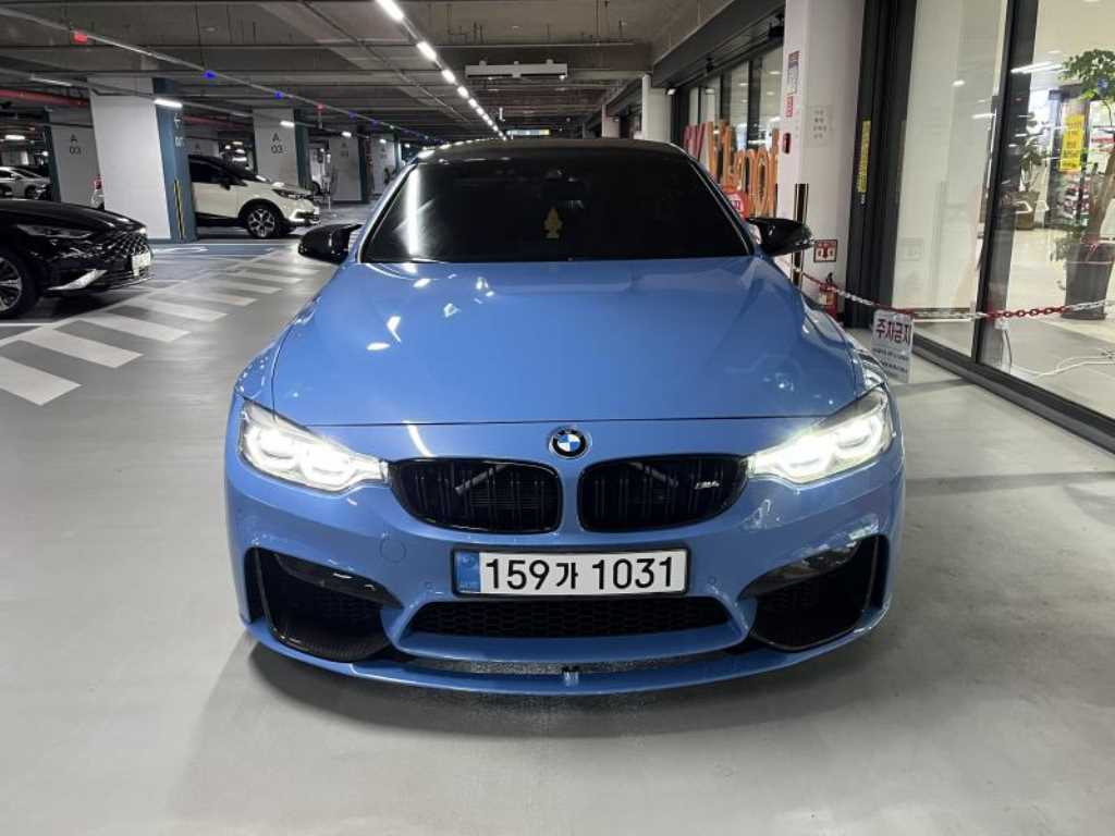 M4 (F82) 쿠페 컴패티션 2018년식