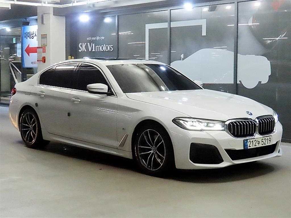 5시리즈 (G30) 520i M 스포츠 2022년식