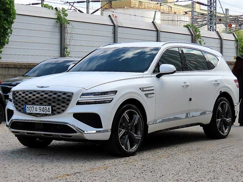 제네시스 GV80 가솔린 2.5T AWD 사진 2/20