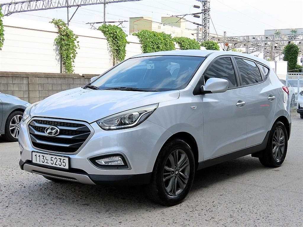 현대 투싼 디젤(E-VGT)2WD 스마트 사진 2/19