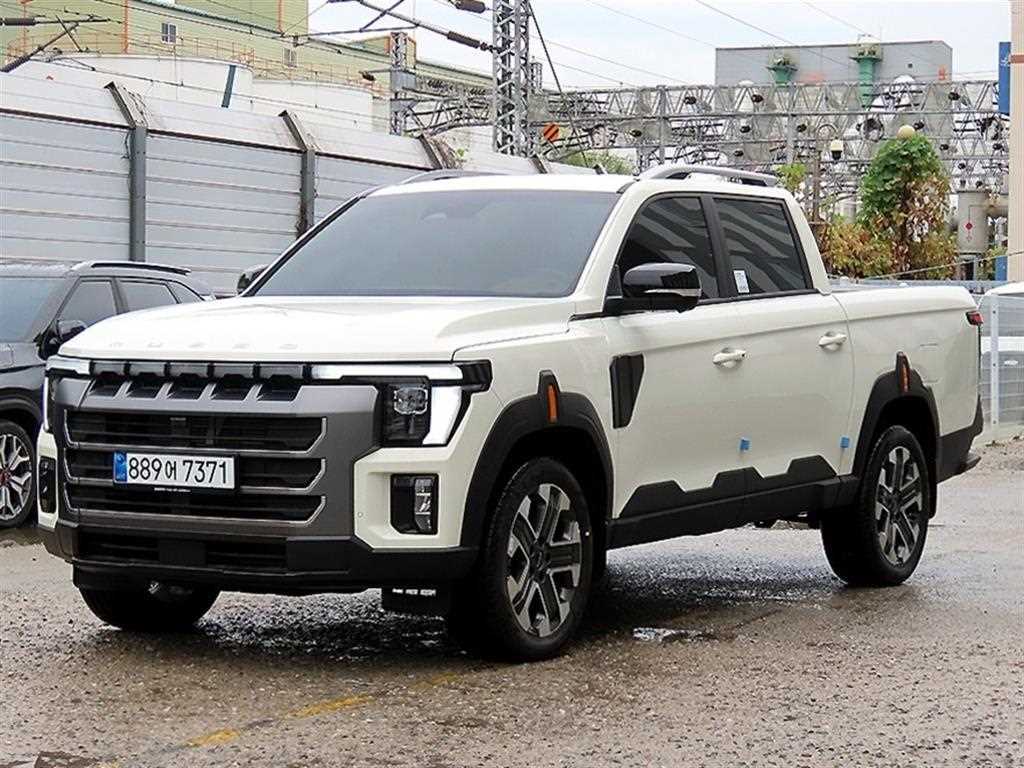 KGM 무쏘 디젤 M9 그랜드 스타일 롱 데크 4WD 사진 2/20