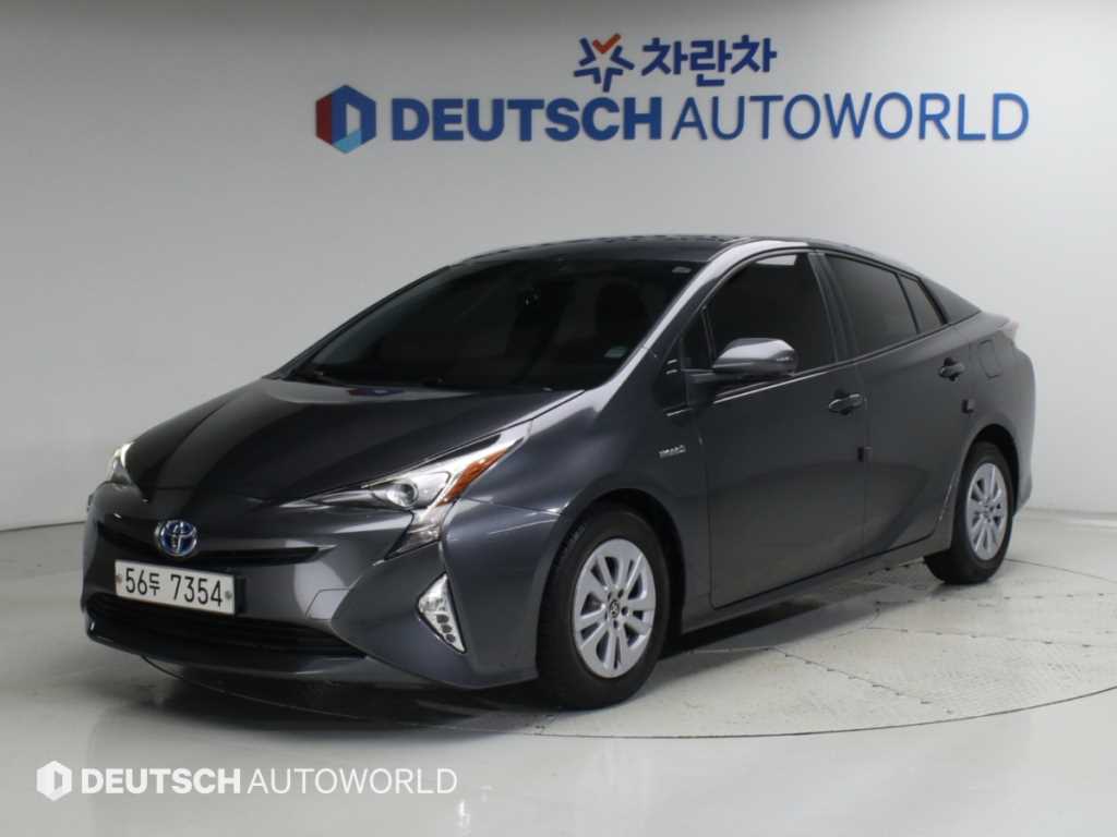 토요타 프리우스 1.8 E 사진