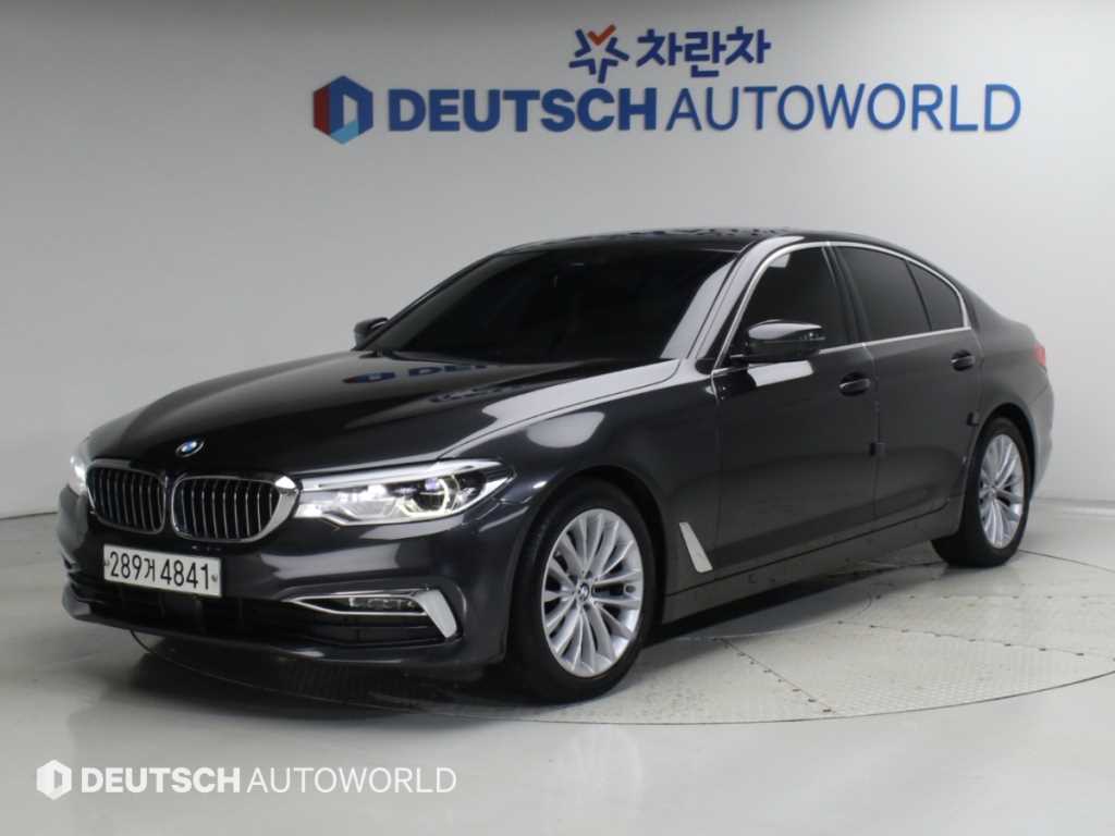 BMW 5시리즈 520d 럭셔리 플러스 사진