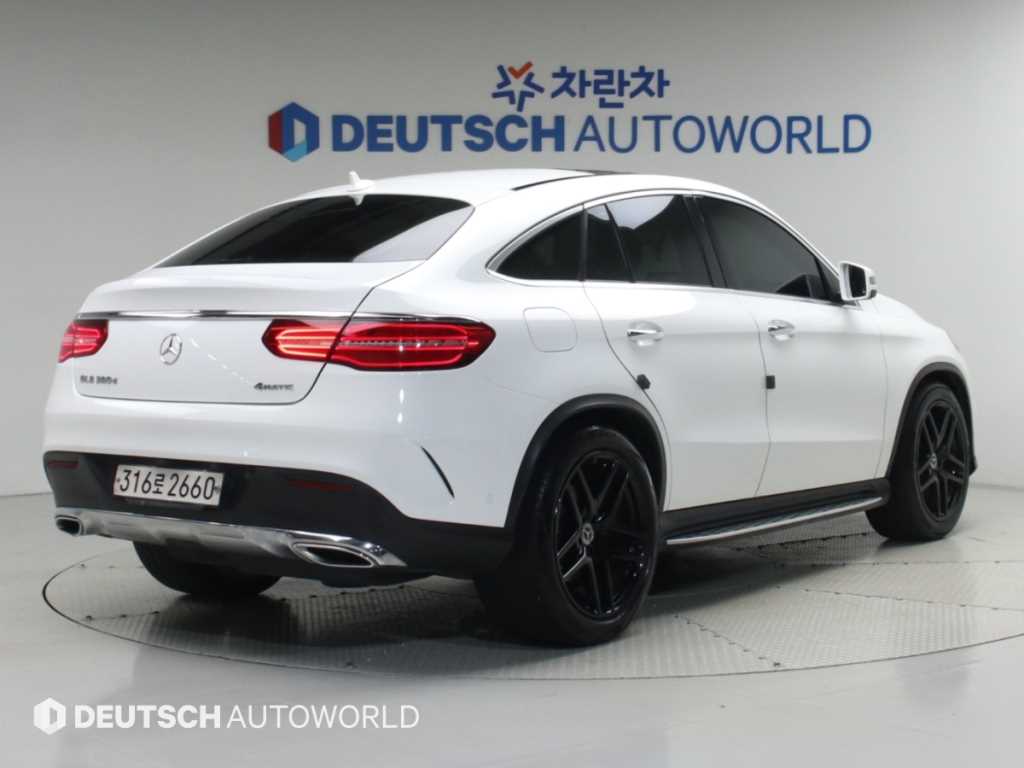 벤츠 GLE 클래스 GLE 350 d 4MATIC 쿠페 사진 2/20