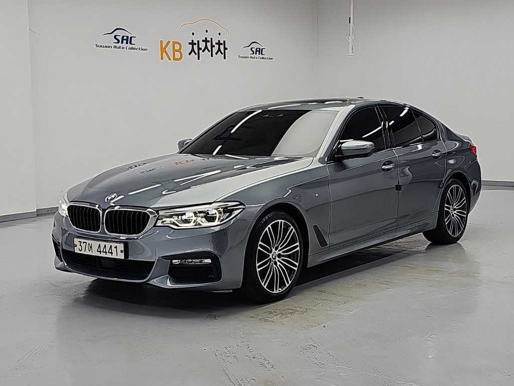 BMW 5시리즈 530d M 스포츠 사진