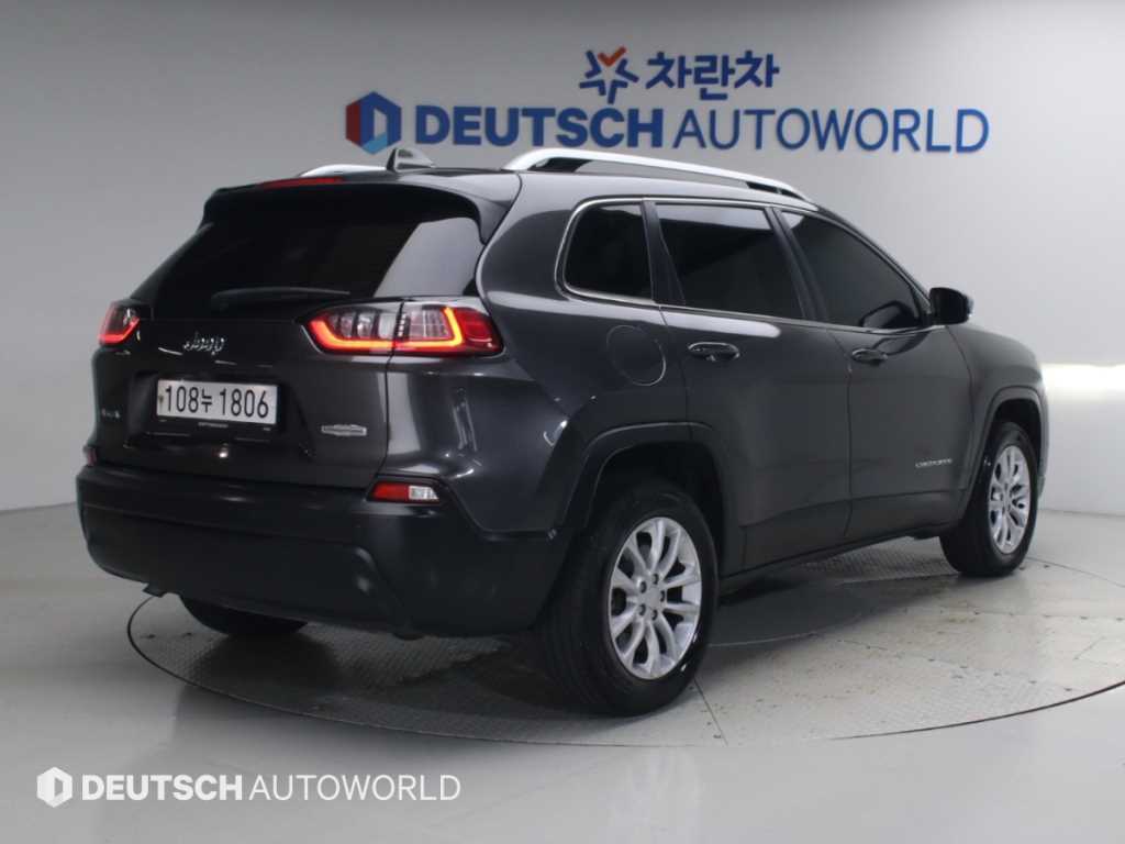지프 체로키 2.4 론지튜드 AWD 사진 2/20