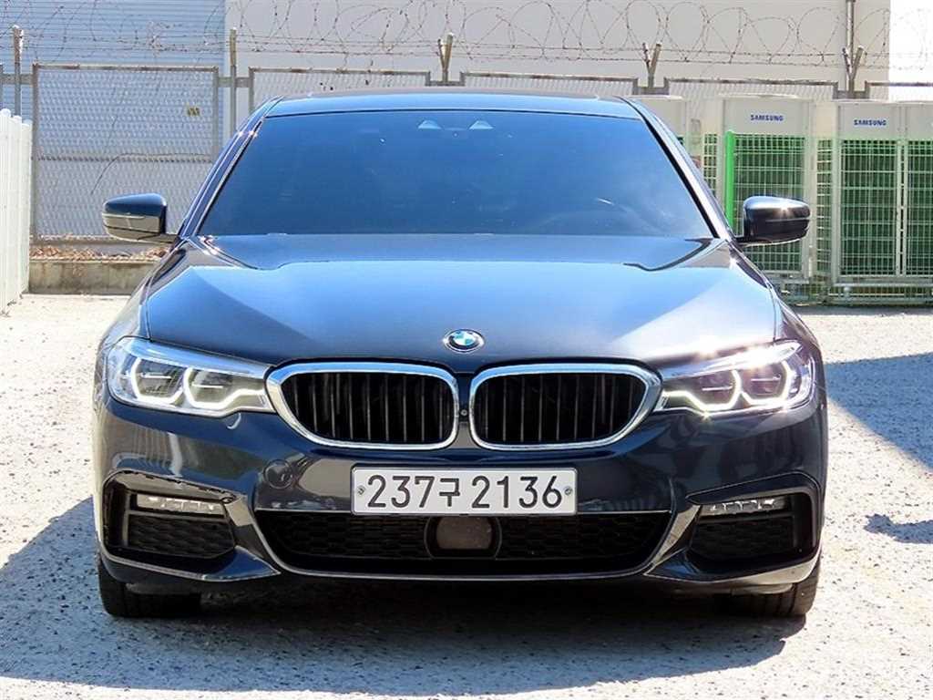 BMW 5시리즈 520d M 스포츠 플러스 사진 2/20