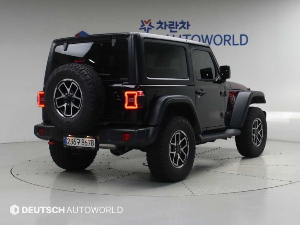 지프 랭글러 2.0 루비콘 2도어 사진 2/20