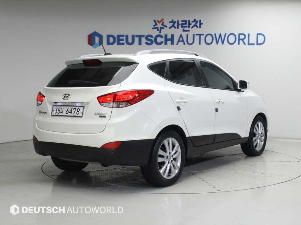 현대 투싼 2WD VGT LX20 럭셔리 사진 2/20