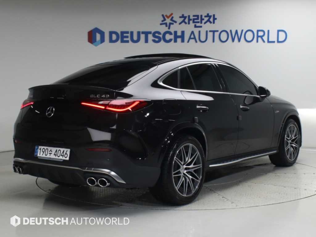 벤츠 GLC 클래스 AMG GLC 43 4MATIC 쿠페 사진 2/20