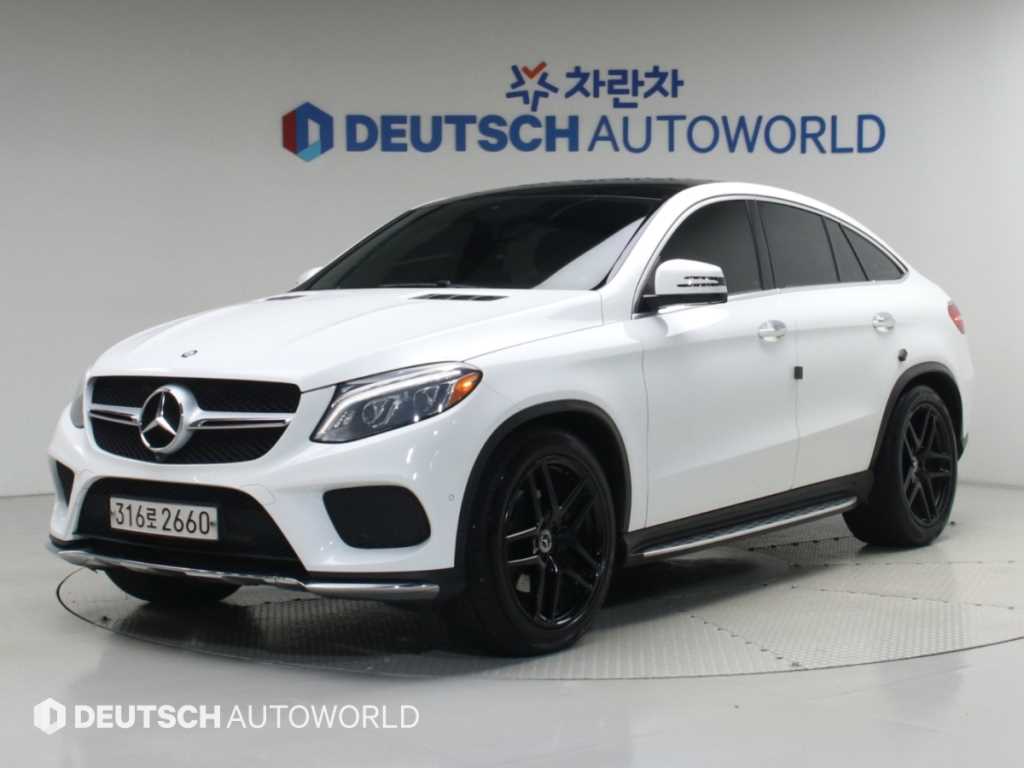 벤츠 GLE 클래스 GLE 350 d 4MATIC 쿠페 사진