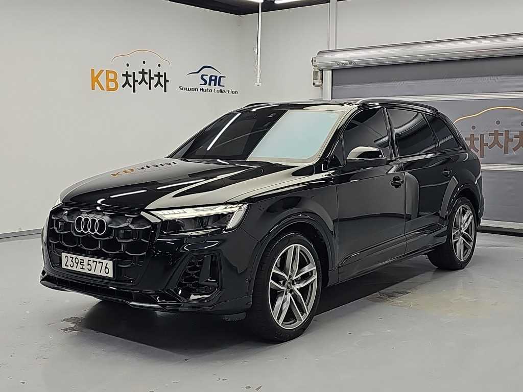 아우디 Q7 55 TFSI 콰트로 프리미엄 사진