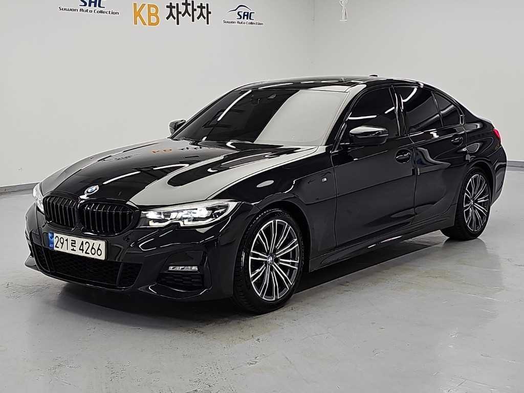 BMW 3시리즈 320i M 스포츠 사진
