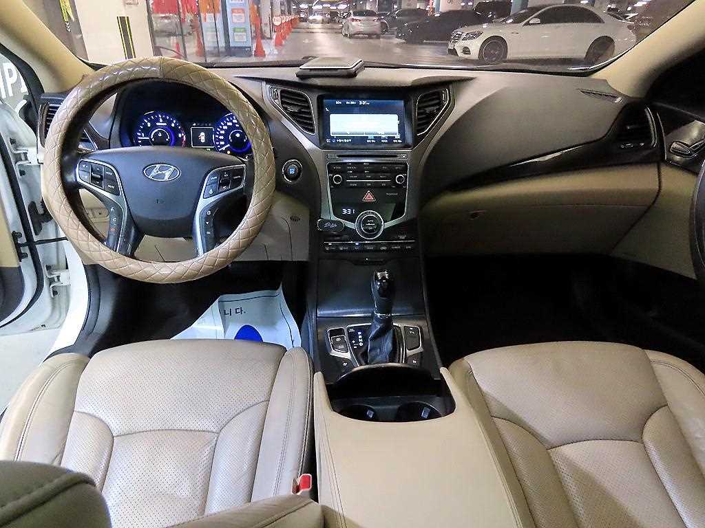 그랜저 HG HG220 PREMIUM 기본형 2015년식
