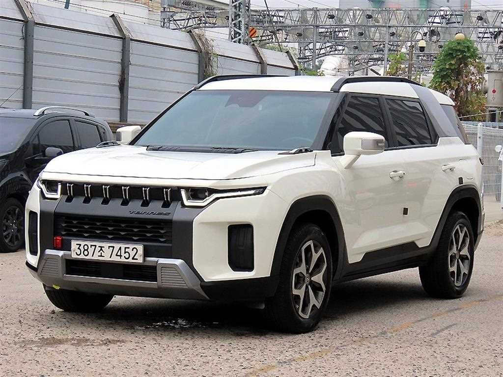KGM 토레스 1.5 GDI-T 2WD T5 사진 2/19