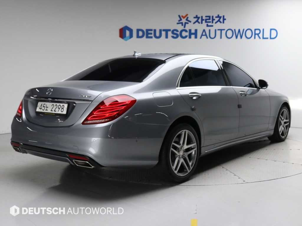 벤츠 S 클래스 S 550L 4MATIC 사진 2/20