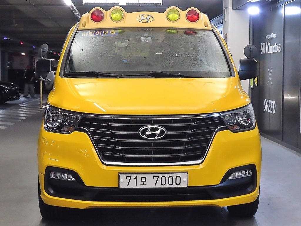현대 스타렉스 2WD 웨건 11인승 스마트 사진 2/20