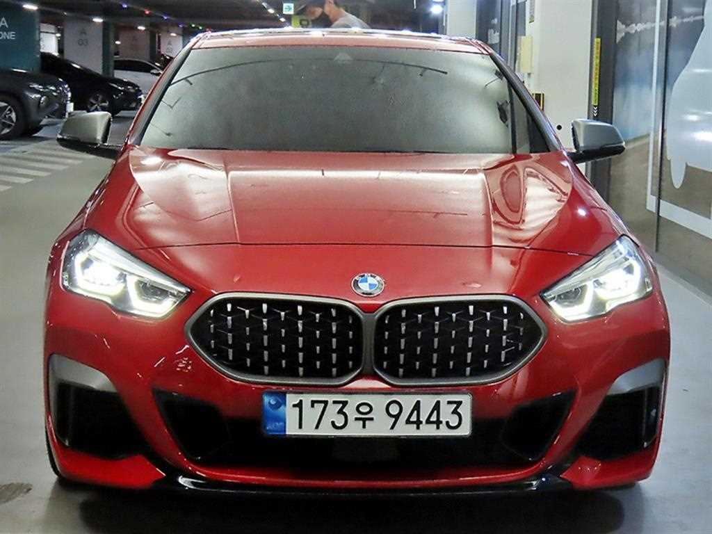 BMW 2시리즈 M235i xDrive 사진 2/20