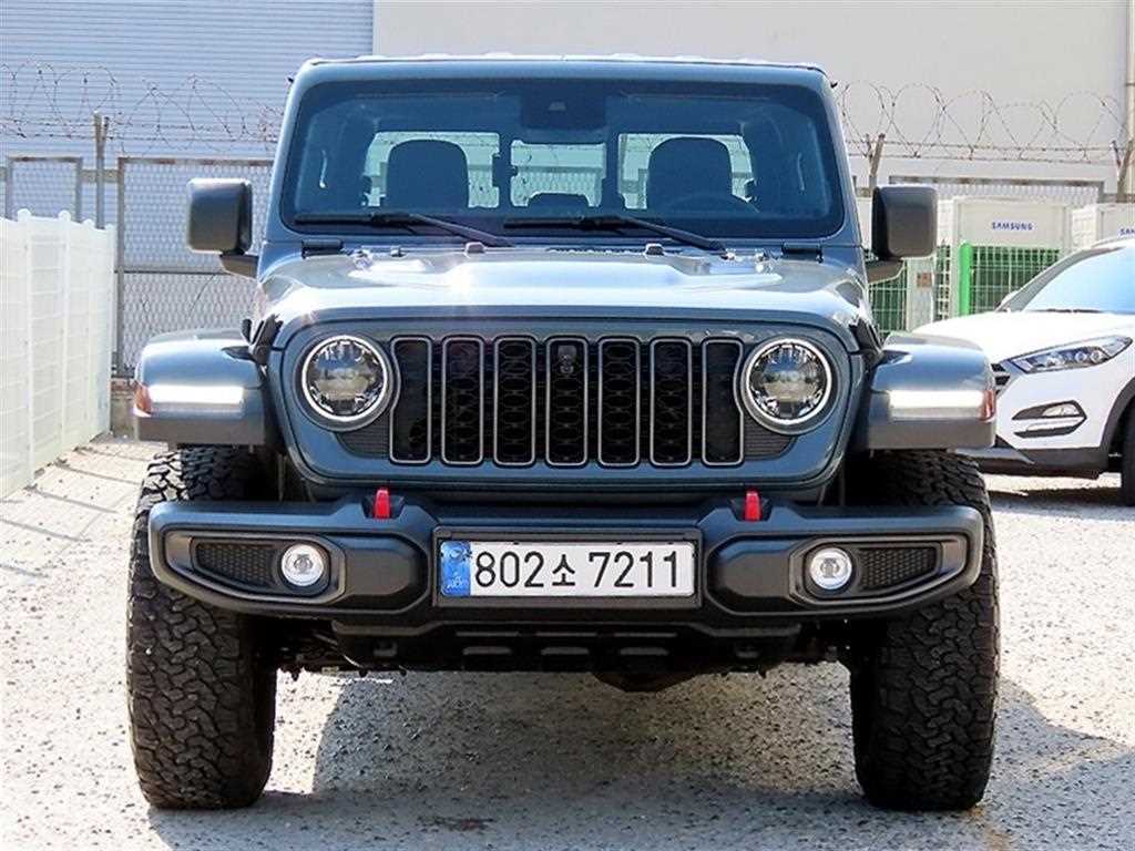 지프 글래디에이터 3.6 루비콘 4WD 사진