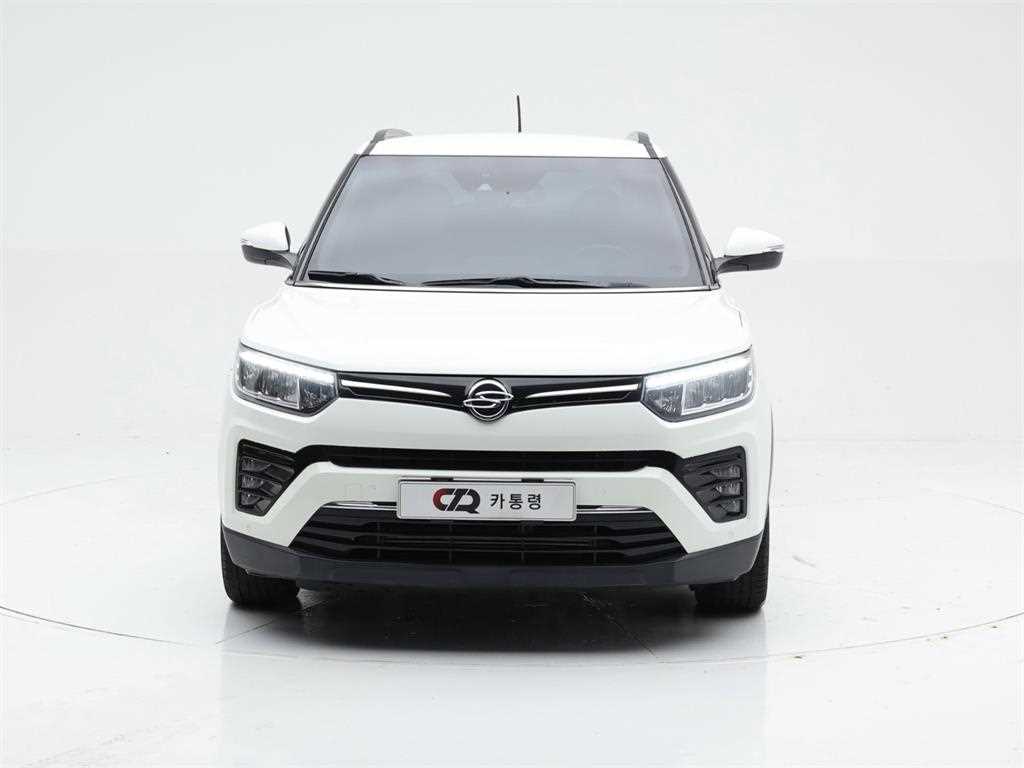 KGM 티볼리 2WD 가솔린 1.5 V3 사진 2/19