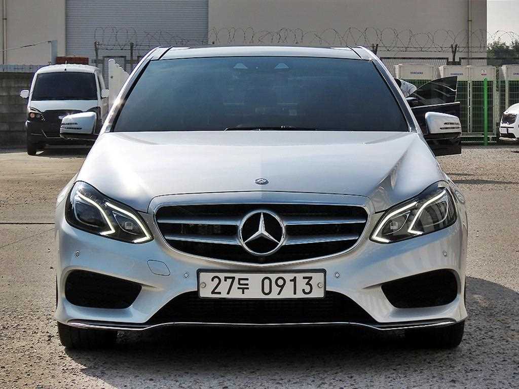 벤츠 E 클래스 E350 블루텍 4MATIC 사진