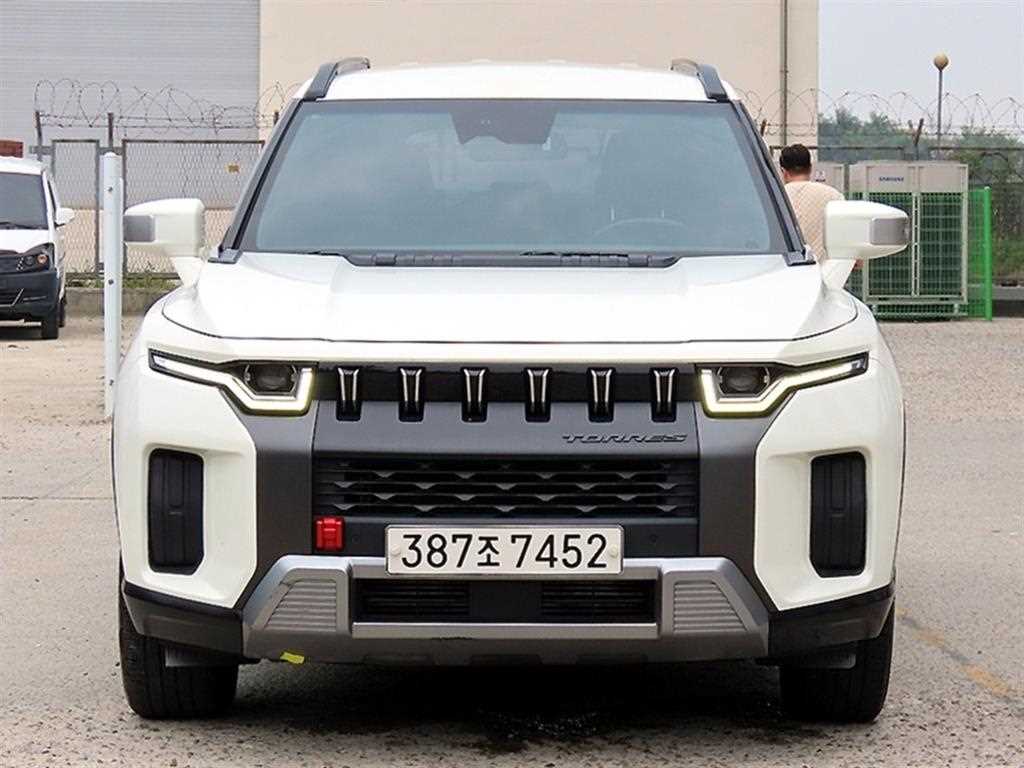 KGM 토레스 1.5 GDI-T 2WD T5 사진