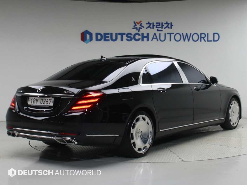 벤츠 S 클래스 마이바흐 S 500 4MATIC 사진 2/20