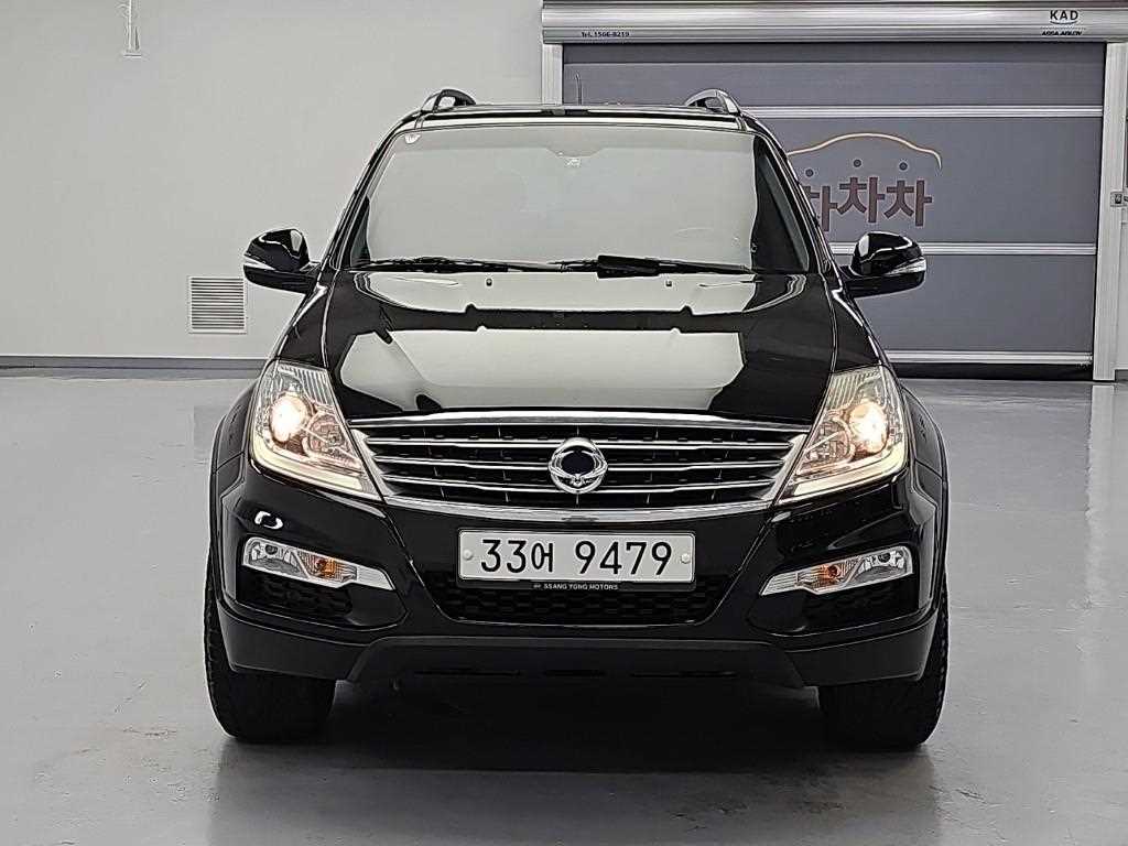 KGM 렉스턴 2.0 4WD 노블레스 사진 2/19