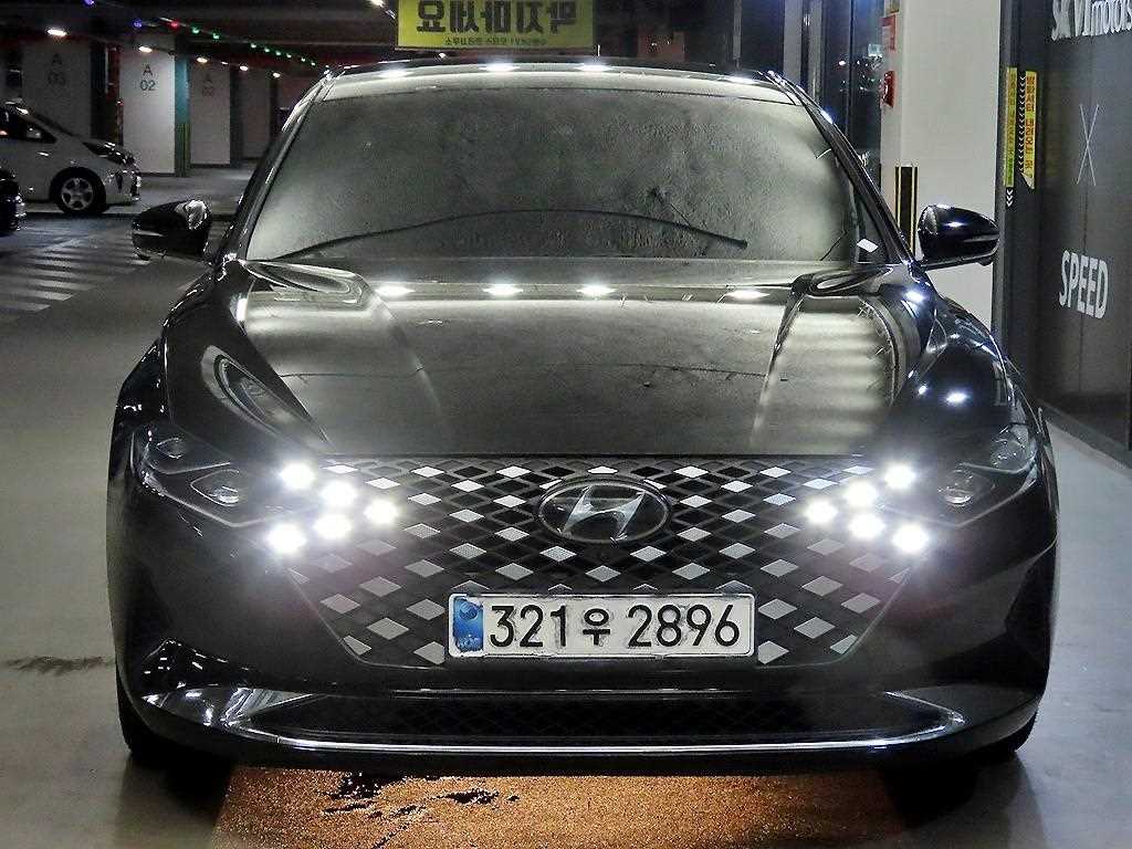 현대 그랜저 2.5 익스클루시브 사진 2/20