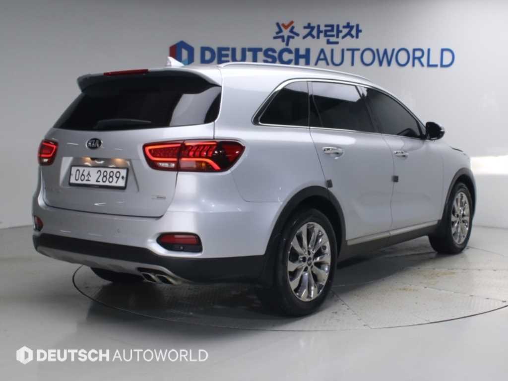 기아 쏘렌토 디젤 2.0 2WD 노블레스 사진 2/20