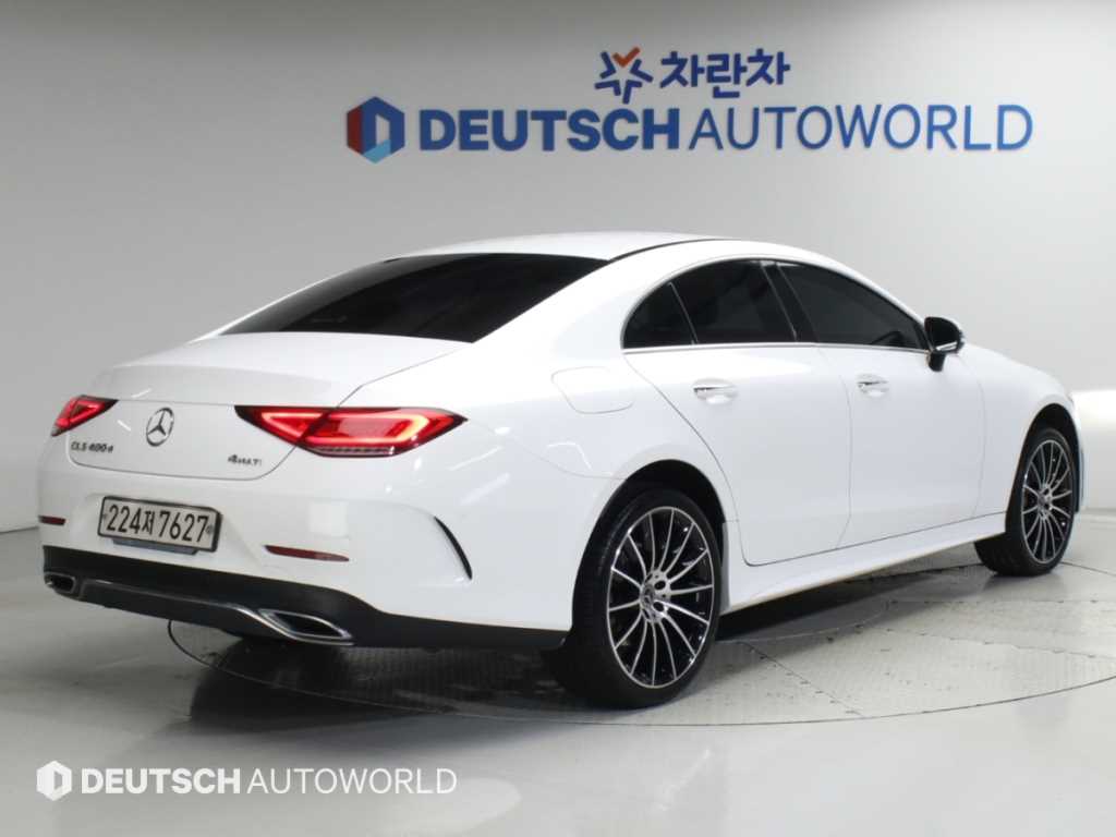 벤츠 CLS 클래스 CLS 400d 4MATIC AMG Line 사진 2/20