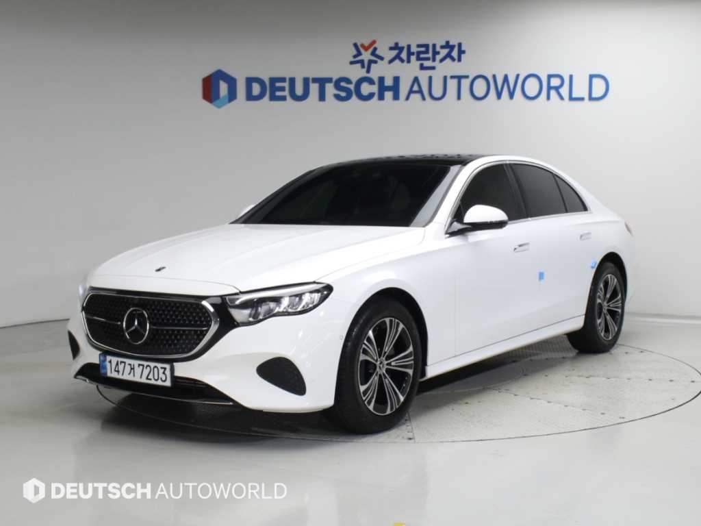 벤츠 E 클래스 E200 아방가르드 사진